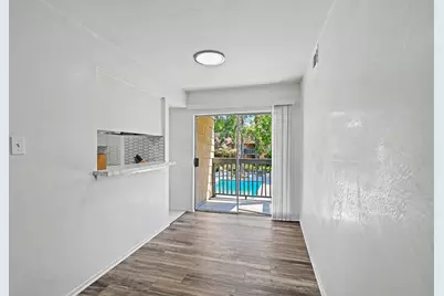 8211 Kingsbrook Road #205, Houston, TX 77024 - Photo 8