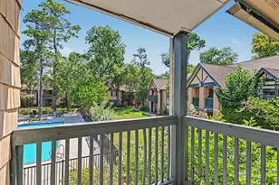 8211 Kingsbrook Rd, Houston, TX 77024 - Photo 6