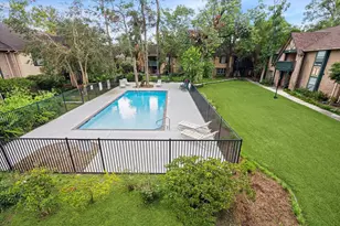 8211 Kingsbrook Rd, Houston, TX 77024 - Photo 20