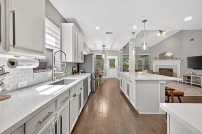 18307 Pin Oak Bend Drive, Cypress, TX 77433 - Photo 8