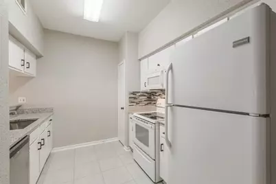 8100 Cambridge Street #101, Houston, TX 77054 - Photo 8