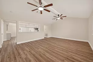 5401 Bayou Dr, Dickinson, TX 77539 - Photo 4