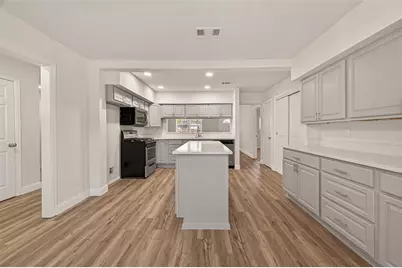 5401 Bayou Drive, Dickinson, TX 77539 - Photo 8