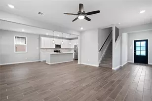 19576 Stripe Hl Bnd, Montgomery, TX 77316 - Photo 8