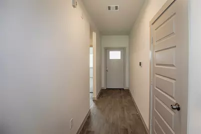 10610 Great Basin Drive, Rosharon, TX 77583 - Photo 4