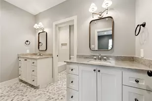 1335 Gardenia Dr, Houston, TX 77018 - Photo 22