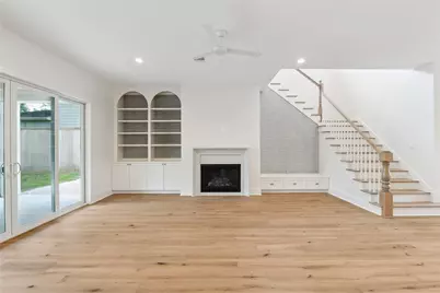 1335 Gardenia Drive, Houston, TX 77018 - Photo 8