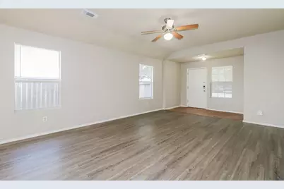 12531 Roxdale Ridge Drive, Houston, TX 77044 - Photo 4