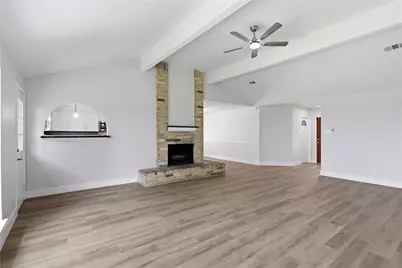 3535 Hombly Road, Houston, TX 77066 - Photo 2