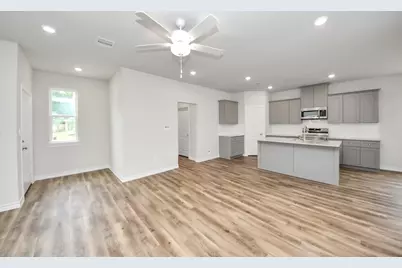 18714 Loom Drive, Conroe, TX 77306 - Photo 10
