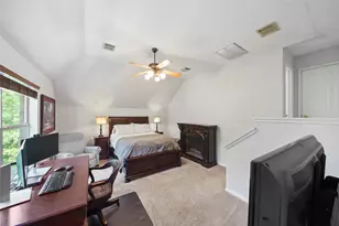 158 N Whistlers Bend Cir, The Woodlands, TX 77384 - Photo 30