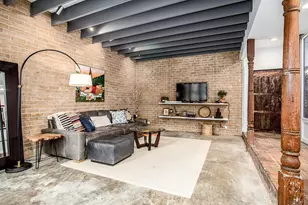 1942 Indiana St, Houston, TX 77019 - Photo 22
