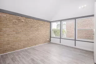 1942 Indiana St, Houston, TX 77019 - Photo 34