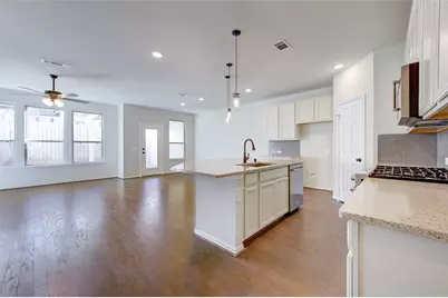 10329 Harmon Smith Dr, Houston, TX 77025 - Photo 4
