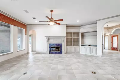 13661 Lakeside Place Drive, Willis, TX 77318 - Photo 10