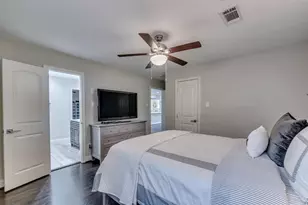 331 W 30th St, Houston, TX 77018 - Photo 12