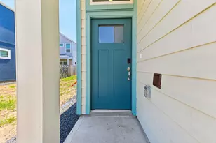 700 Sand Dollar Dr, Kemah, TX 77565 - Photo 2