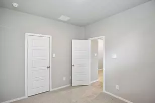 17307 Remington Mdws St, Waller, TX 77484 - Photo 8
