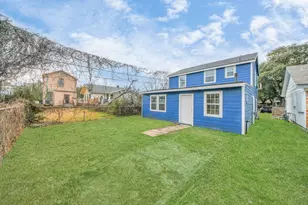 1206 37th St, Galveston, TX 77550 - Photo 12