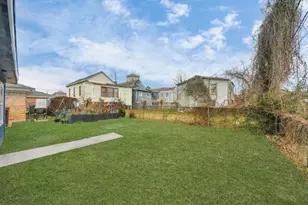 1206 37th St, Galveston, TX 77550 - Photo 10