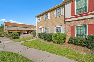 11127 Village Bend Ln, Houston, TX 77072 - Photo 2