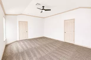 10750 Marigold Glen Way, Houston, TX 77034 - Photo 14