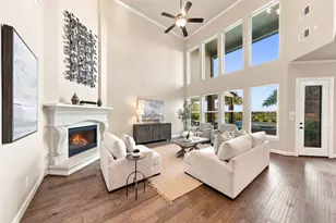 5734 Sutton Pine Ln, Houston, TX 77059 - Photo 2