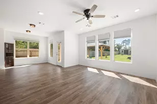 153 Wasatch Peaks Wy, Willis, TX 77378 - Photo 10