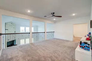 19018 Valentine Padlock Cir, Tomball, TX 77377 - Photo 32