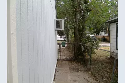 10109 Fairland Drive, Houston, TX 77051 - Photo 10