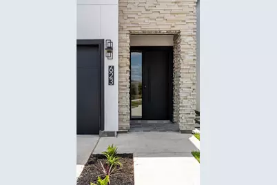 623 Winding Oaks, Stafford, TX 77477 - Photo 2