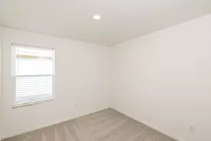 10811 Bird Of Paradise Ln, Houston, TX 77016 - Photo 8