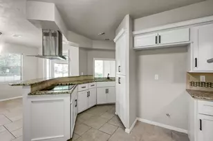 88 April Wind Dr S, Conroe, TX 77356 - Photo 24