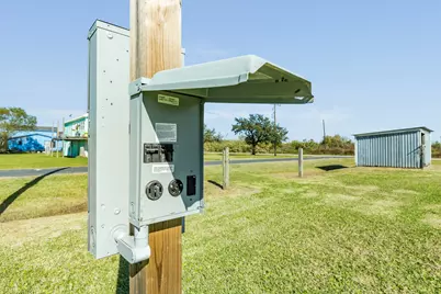 2326 Madison Avenue, Port Bolivar, TX 77650 - Photo 12