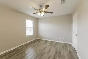 4703 Montclair Hill Ln, Fresno, TX 77545 - Photo 14