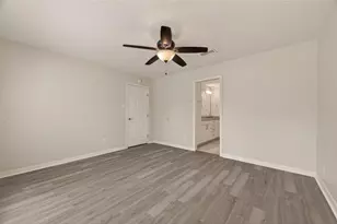 14507 Ravenhurst Ln, Houston, TX 77070 - Photo 32