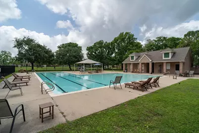 315 Blossomwood Drive, League City, TX 77573 - Photo 40