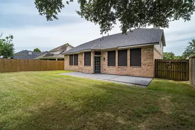 315 Blossomwood Drive, League City, TX 77573 - Photo 34