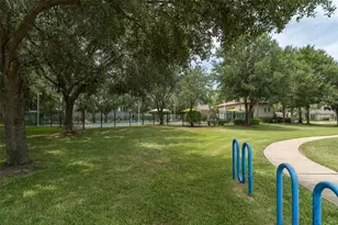 315 Blossomwood Dr, League City, TX 77573 - Photo 38