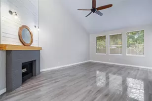 315 Blossomwood Dr, League City, TX 77573 - Photo 12