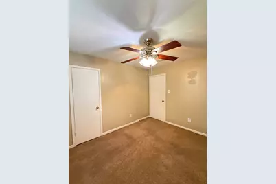 15919 Hiram Clarke Road, Houston, TX 77053 - Photo 16