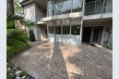 8211 Katy Freeway #16, Houston, TX 77024 - Photo 12