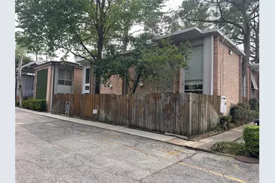 8211 Katy Freeway #16, Houston, TX 77024 - Photo 16