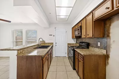 7835 Bateman Lane #7835, Houston, TX 77088 - Photo 8