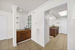 7835 Bateman Ln, Houston, TX 77088 - Photo 6