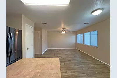 21016 Aldens Oak, Kingwood, TX 77339 - Photo 8