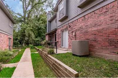 1228 Avenue O #H, Huntsville, TX 77340 - Photo 24