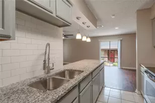 1228 Ave O, Huntsville, TX 77340 - Photo 12
