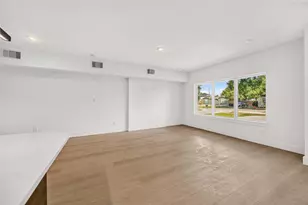 961 Ringold St, Houston, TX 77088 - Photo 4