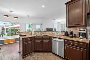1015 Enclave Square S, Houston, TX 77077 - Photo 20
